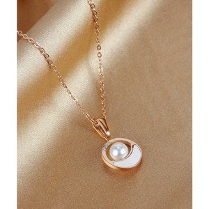 Mother-of-Pearl Necklace